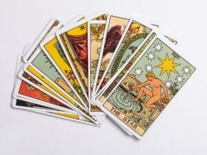 Photo by Viva Luna Studios - eLearnTarot